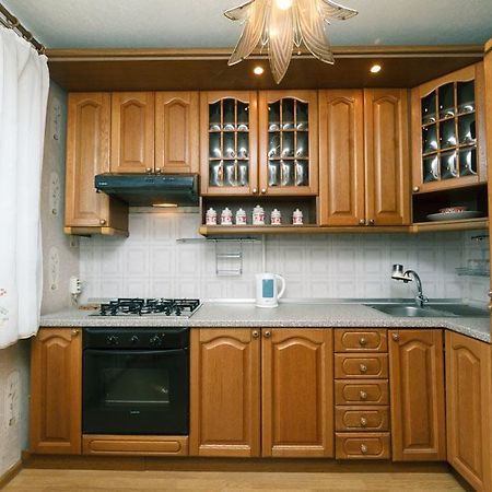 Comfortable One Beds With Nice View For Independent Sqr Киев Екстериор снимка