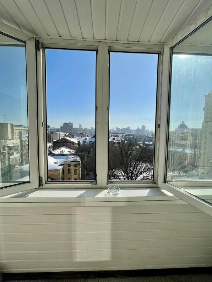 Comfortable One Beds With Nice View For Independent Sqr Киев Екстериор снимка