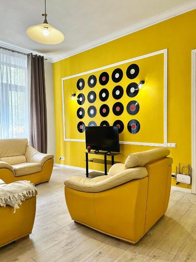 Comfortable One Beds With Nice View For Independent Sqr Киев Екстериор снимка